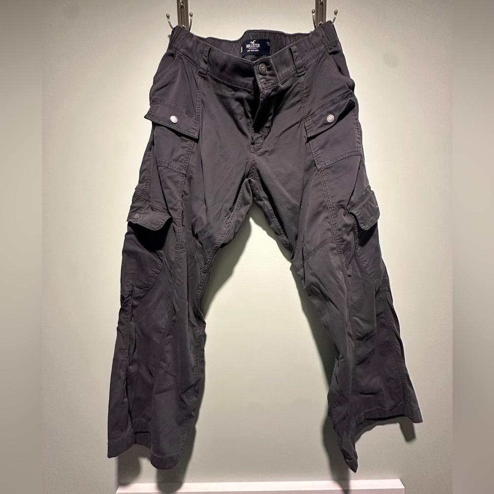Hollister straight cargo pants